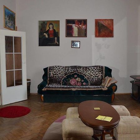 Mieszkanie Na Szpitalnej Lviv Exterior photo